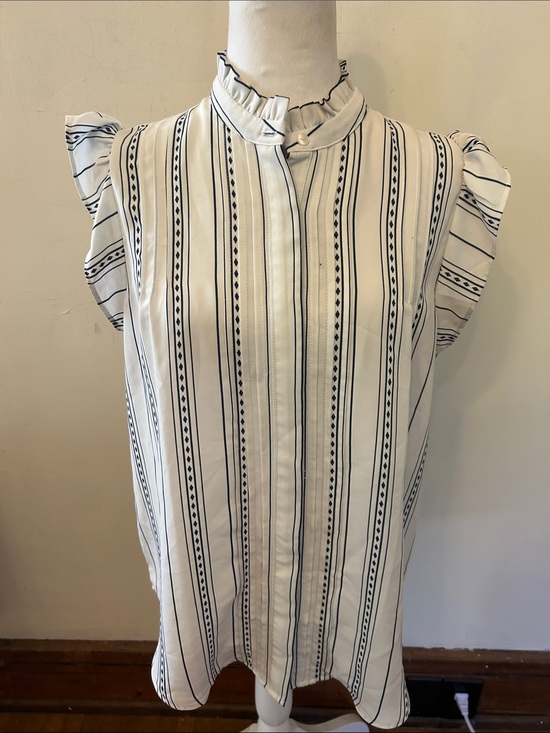 Ann Taylor Factory Tops - Ann Taylor Striped Ruffle Neck Cap-Sleeve white black blouse Size M EUC